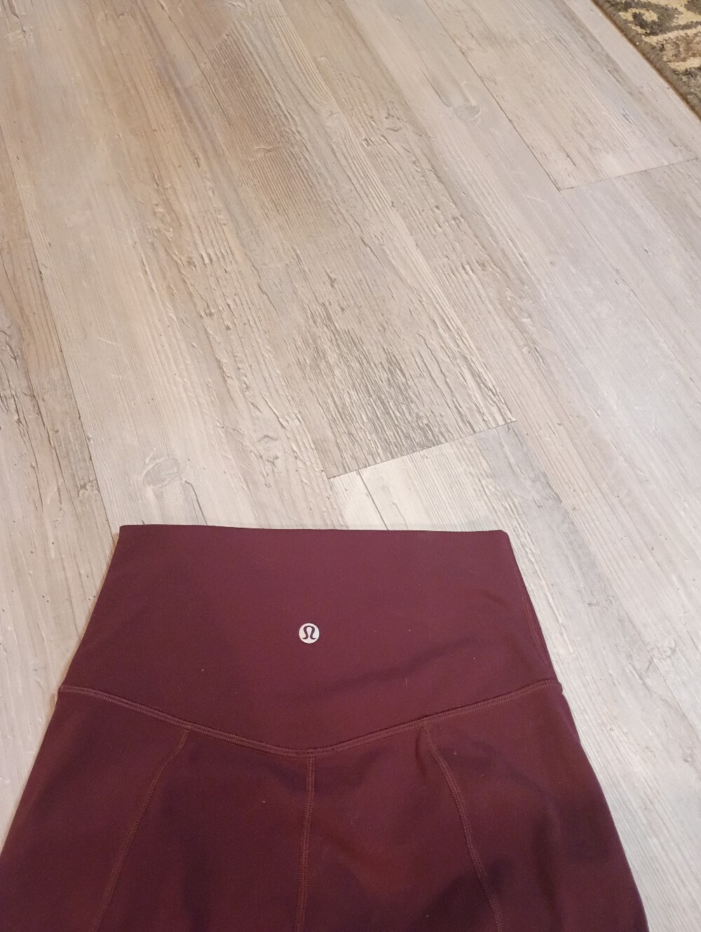 Lululemon - Picture 5 of 5